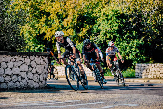 Évolution de la vitesse moyenne des cyclistes professionnels